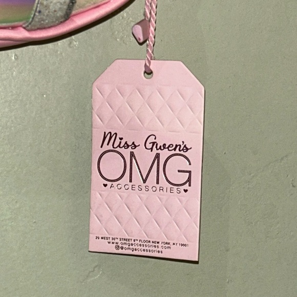 MISS GWENS OMG ACCESSORIES BUBBLE GUM PINK IRIDESCENT FOOTBALL CROSSBODY NWTS - Picture 5 of 10
